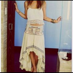 ISO!!!!!!!! A size XS or S!! ISO of this exact skirt!!!!!!! It's Free People's Prairie Dreams Maxi Skirt!!!!  This color but if there is a different color in my size please tag me too!!  For traders, will trade most anything in my closet for this!! Free People Dresses High Low Estilo Hippy, Erin Wasson, Mode Boho, Free People Clothing Boutique, Gold Dust, Bohemian Fashion, Hippie Chic, Bohemian Chic, Hippie Style