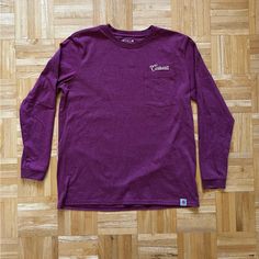 Carhartt Violet Longsleeve, Never Worn Casual Heather Maroon Long Sleeve Top, Casual Long Sleeve Heather Maroon Top, Purple Fall Tops With Pockets, Casual Purple Tops With Pockets, Purple Winter Tops With Pockets, Winter Purple Tops With Pockets, Casual Purple Winter Tops, Pink Purple, Violet