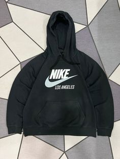 😃BUY WITH CONFIDENCE !! HELLO EVERYONE!! PLS READ ALL DETAILS AND REFER PICTURES FIRST. 🔥SIZE : PLEASE REFER TO ACTUAL MEASUREMENT GIVEN AND COMPARED WITH YOUR BEST FITTING CLOTHES. 🔅ITEM : HOODIE 🔅TAG : NIKE 🔅TAG SIZE : M MANUAL MEASUREMENT:- 🔅PIT TO PIT : 22 " INCH 🔅LENGTH : 23.5" INCH CONDITION :- 🔅STATUS :  USED 🔅SCALE : 7/10 (YOU CAN REFER TO PICTURE 9 AND 10. THERE ARE HOLE PARTS) 🔅NO HOLE  🔅NO STAIN  SHIPPING : DHL EXPRESS PLEASE LEAVE ME CONTACT NUMBER, AS THE SHIPPING COMPANY ALWAYS NEED THE PHONE NUMBER TO HELP DELIVERING PLEASE DON'T EXPECTED THE ALL ITEMS TO BE LIKE NEW OR IN PRISTINE CONDITION  THIS IS USED CLOTHING FROM THE PAST  BEAUTY BY THE AGE  THIS ITEM WILL BE SHIP ALONG WITH TRACKING NUMBER AFTER RECEIVED A COMPLETED PAYMENT. EXPECTED SHIPPING PERIOD TAKES W Los Angeles Hoodie, Los Angeles Streetwear, Fitting Clothes, Hoodie Streetwear, Used Clothing, Dhl Express, 9 And 10, Bathing Beauties, Adult Outfits