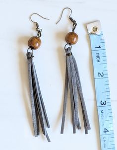 Bohemian Gray Dangle Earrings, Adjustable Fringe Tassel Dangle Earrings, Handmade Gray Dangle Earrings, Bohemian Gray Dangle Jewelry, Gray Dangle Earrings With Ear Wire, Gray Dangle Earrings For Pierced Ears, Leather Tassel Earrings, Jewelry Rustic, Rustic Earrings