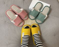 Name: flax slippers    Material: linen, polyester cotton, grid Patch, cotton and linen, sponge, EVA, PVC    Color: pink, green, yellow    sole tall: sole thickness is about 2CM or so    Size:   EU 35-36  US 5-6        UK 2.5-3.5            EU 37-38   US 6.5-7.5  UK 4-5            EU 39-40  US 8.5-9    UK 6-6.5   Cotton cloth upper, grid cloth lining, cotton and linen soles, healthy and comfortable, suitable for room, bedroom, living room, balcony, office and other indoor environment, the choice Linen Slippers, Indoor Slippers, Comfy Slippers, Slippers Summer, Pink Green Yellow, Summer Slippers, Y2k Aesthetic, Linen Women, Indore