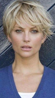 25 Hottest Summer Hairstyles For Short Hair - Pinmagz Robin Wright, Long Bangs, Grow Out, Hair Today, Great Hair, Pixie Haircut, Hair Dos, Hair Day