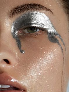 Editorial Make-up, Matte Make Up, Beauty Fotografie, Silver Eyeshadow, Make Up Inspiration