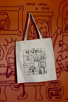 a tote bag with a "New Yorker" magazine inspired illustration of tulip characters reading books Tote Bag Graphic Design, Bag Graphic Design, Tote Bag Business, Library Book Bag, Handpainted Tote Bags, Handmade Fabric Bags, Bag Illustration, Handpainted Bags, Design Tote Bag