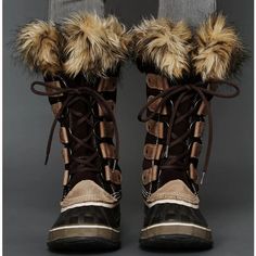 Sorel Joan Of Arctic Waterproof Suede Brown Winter Snow Boots. Used Fabulous Condition. No Damage. Size 9. Lace Up. Faux Fur Trim At The Top Keeps You Extra Warm And Toasty. A Fully Seam-Sealed Waterproof Design. Colors Are Brown And Then Green At The Bottom Along With The Clasic Silhouette That Sorel Fans Love. These Have A Rubber Sole For Traction To Help To Keep You From Slipping And Sliding. They Are Also Very Well Insulated. Very Minor Scuff Going Up Back Of Right Shoe. Please Refer To All Photos For Condition. Barley Worn! Sorel Joan Of Arctic, Sorel Joan, Sorel Womens, Sorel Shoes, Winter Snow Boots, Barley, Winter Snow, Fur Trim, Snow Boots