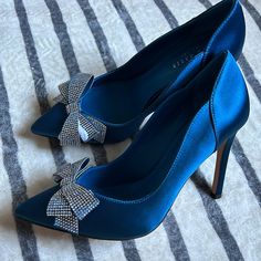 Brand New Ted Baker London Blue Heels With Crystal Bow. Eu Size 38/Us Size 8 Blue 4-inch Heels For Party, Blue Round Toe Court Shoes For Party, Blue High Heel Court Shoes For Party, Blue Party Court Shoes With Round Toe, Chic Blue Court Shoes For Evening, Elegant Blue High Heels, Chic Blue Evening Court Shoes, Blue Padded Heel Court Shoes For Party, Blue Court Shoes With Padded Heel For Party