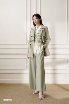 Asian Couture Fashion, Easy Trendy Outfits, Fashion Mistakes, Kpop Fashion Outfits, 10 Pounds, Classy Women, Suit Fashion