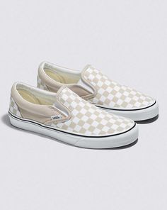 Classic Slip-On Checkerboard Shoe Brown Vans, Teacher Shoes, Checkered Shoes, Platform Vans, Checkered Vans, Timeless Shoes, Jane Clothing, Vans White, Vans Logo