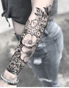 #wattpad #fanfic When Elizabeth comes home to help her dad with Bella she didn't expect to find her mate who is a vegetarian vampire or expect to be told she is said vampire's mate she certainly didn't expect to learn the truth about Bella but one thing she is sure about is she is glad she came home! |• I only own... Title Tattoo, Forearm Flower Tattoo, Airbrush Tattoo, Small Forearm Tattoos, Explore Tattoo, Beautiful Flower Tattoos, Forearm Tattoo Design, Forearm Sleeve Tattoos, Tattoos Geometric