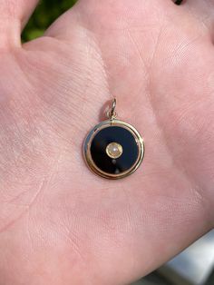 Total Weight: 2.5 grams Length: 2.4cm (including bail)  Width: 17.4mm Onyx: 12.8mm Pearl: 2.3mm Condition: In great condition showing little wear with no damage. All gold has been thoroughly checked with an Olympus XRF spectrometer. Guaranteed 18k gold.  All our jewelry is properly washed and disinfected to ensure customers get clean items with every order.  Returns accepted but may be subjected to a restock fee.  Please message with any questions:) Pearl Cufflinks, Seed Pearl, Black Onyx, Gold Black, Onyx, Jewelry Necklace Pendant, Cufflinks, 18k Gold, Fine Jewelry