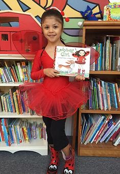 Step up your average ladybug costume by dressing up as Lulu! Unique Kids Halloween Costume, Kids Book Character Costumes, Book Parade, Storybook Character Costumes, Book Pumpkin, Sibling Halloween Costumes, Characters Costumes, Inspired Costumes