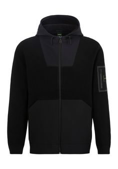 Die Temperaturen sinken, aber die Laune steigt — mit Strickfleecejacke mit reflektierenden Details von BOSS GREEN. Sie hat Reißverschluss sowie eine Kapuze mit Gummizug und Fleece-Innenfutter. Sowohl an den langen Ärmeln als auch am Rumpfabschluss ist ein Bündchen. In Eingrifftaschen können Kleinigkeiten schnell verstaut werden. Strickfleecejacke hat einen hohen Tragekomfort und wärmt. Sie ist die richtige Wahl für den Spaziergang im Wald oder spontane Verabredungen mit Freunden. Black Friday, Online Shop, Green