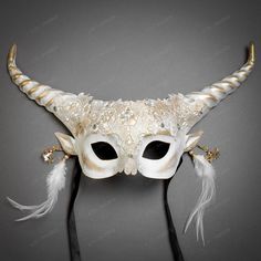 Product Description: 100% Brand New, High Quality Made From Plastic With Plastic Plastered And Hand Crafted This Mask Fits Most Women Adults Comes With Ribbons On 2 Sides To Wear And Keep The Mask In Place Feature: Mix Of Classic Vintage And Elegant Delicate Animal Horn Style Help You Stand Out In The Party Beautiful, Charming, Luxury, And Sexy Style With The Lace Design And Earrings On 2 Sides This Mask Is A Great Costume Accessory Dress Up For Halloween, Masquerade Ball, Christmas, Venetian Co Christmas Masquerade Mask, Animal Masquerade Costumes, White Demon Costume, Masquerade Mask Animal, White Mask Design, Cool Mask Designs, Animal Masks Masquerade, Bunny Masquerade Mask, Fantasy Masquerade Mask