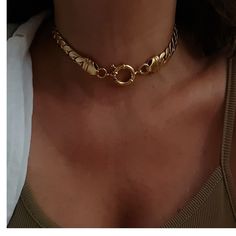 ▪  A classic chain choker necklace made of gold-plated brass with a spring ring clasp in the center, the     Necklace is full of presence and     Suitable for both morning and Evening luxury performances. ▪  SIZE Length: 13.8" (35 cm) up to 17.7" (45cm)       Spring clasp size: 0.78" (2cm)    Width chain  0.47" (1.2cm) ▪   Gold Chain Choker, Chunky Choker Necklace, Thick Snake Necklace, Bold Chain Choker, flat chain      Necklace, Gold Chain Collar, Gift for wife ▪  You can see more chokers in t Flat Chain Necklace, Chunky Choker Necklace, Versace Necklace, Fancy Packaging, Chunky Choker, Necklace Gold Chain, Chain Collar, Gold Chain Choker, Chain Necklace Gold