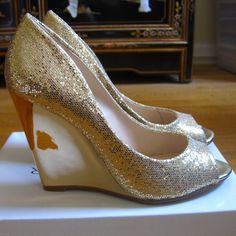 Sexy Sparkly Gold Wedge Shoes. 4" Heel. New With Box. Size 6.5m Party Wedge Sandals With 4-inch Heel, Gold Wedge Sandals With 4-inch Heel For Party, Gold Wedge Shoes, Gold Wedge Heels, Gold Wedges, Boston Proper, Wedge Shoes, Boston, Wedges