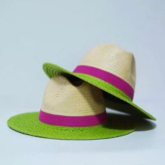 High quality Panama grass for the top of the hat. It doesn't warp easily The circumference of the hat is 54--58CM Casual Green Wide Brim Fedora, Casual Green Fedora With Curved Brim, Green Straw Hat For Kentucky Derby Beach, Casual Green Fedora With Short Brim, Green Straw Hat For Kentucky Derby Vacation, Green Flat Brim Fedora For Beach, Green Wide Brim Summer Fedora, Green Wide Brim Fedora For Vacation, Green Wide Brim Fedora For Summer