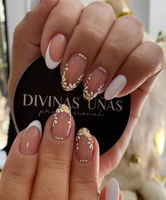 April Nails, Heart Nail Designs, Beauty Nails Design, Work Nails, French Tip Acrylic Nails, Glow Nails, French Nail Designs, French Acrylic Nails