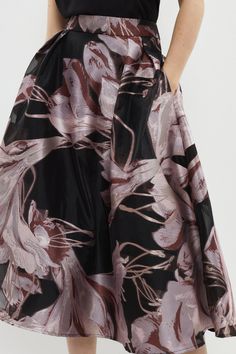 Style: Midi SkirtFabric: Jacquard Full Midi Skirt, Latest Skirts, Elegant Themes, Satin Skirt, Quick Delivery, Floral Style, Types Of Skirts, Spring Floral, Dress Length