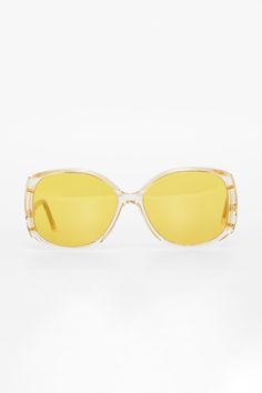 Yellow Classic Glass Cat Eye Sunglasses For Summer, Classic Summer Cat Eye Sunglasses With Glass Lenses, Classic Summer Cat Eye Sunglasses, Vintage Sunglasses With Uv Protection And Square Frame, Vintage Sunglasses With Gradient Glass Lenses, Retro Sunglasses With Gradient Glass Lenses, Retro Gold Sunglasses With Glass Lenses, Retro Anti-reflective Glass Sunglasses, Retro Glass Sunglasses