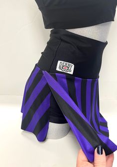 This skort is perfect for roller derby, pole fitness, running or CrossFit!! These are available in sizes s/m-2XL. You can choose between a regular or high waist! They are comfortable and flattering. The shorts have a leg band that help prevent the from riding up. Want a custom or different fabric? Message me Womens Skorts, Derby Outfits, Leg Bands, Pole Fitness, Roller Derby, Roller Skates, Skorts, Art Stuff, Different Fabrics