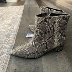 Snake Print Boots Size 6 Brand New Never Worn Snake Print Boots, Print Boots, Snake Print, Bootie Boots, Ankle Boots, Black White, Size 6, Women Shoes, Brand New