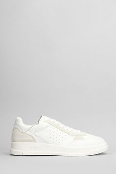 Tweener Low Sneakers in white suede and leather, laces, perfored side, logo on heel, rubber outsole, 100% leather, Made in Italy Investment Bags, Burberry Hat, Low Sneakers, Engineered Garments, Luxury Shop, Lifestyle Brands, Luxury Boutique, Loafer Shoes, Valentino Garavani