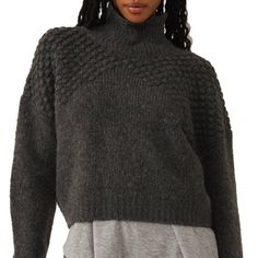 Free People Bradley Pullover Sweater Color: Charcoal Gray Size: Large Fit: "Relaxed Fit, Slouchy Silhouette, Hip-Length" Features: "Soft Knit Fabrication, Textured Details, Ribbed Knit Cuffs, Funnel Neckline, Pull-On Style" Style: "So Chic And Slouchy, This Soft Pullover Is Featured In A Cozy Knit Fabrication And Classic Relaxed Fit With A Funnel Neckline." Condition: Excellent Used Condition (Never Worn) Orange Sweaters, Tunic Sweatshirt, Cozy Knit, Free People Sweaters, Free People Sweater, Chunky Sweater, Cowl Neck Sweater, Knitted Pullover Sweaters, Cozy Knits