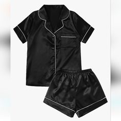 Size Small Women's Short Sleeve Button Down Satin Pajama Set Nwot, New Without Tags Smoke Free Home Offers Welcome Ships Same/Next Day Pijama Satin, Bridal Party Pajamas, Vestiti Edgy, Satin Pjs, Summer Loungewear, Mode Zara, Cute Pjs, Chuck Bass