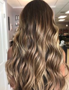 Hand Paint Balayage, Half Balayage, Blond Bayalage, Minimal Hair, Hair Dyed, Modern Haircuts, Hair Color For Women, Blonde Hair With Highlights