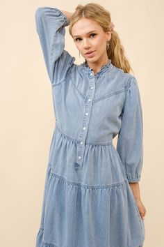 Garment Washed Chevron Yoke Tiered Snap Up Elastic Midi Denim Dress in light wash denim blue. Pair this cute western style denim dress with your favorite boots, a belt with cool buckle and a hat to really make a statement. Shop western style denim dresses at Bourbon Cowgirl. Select your size. Color: Light wash blue Denim Western Dress, Style Denim Dress, Midi Denim, Denim Dresses, Favorite Boots, Western Dresses, Light Wash Denim, Western Style, Denim Blue