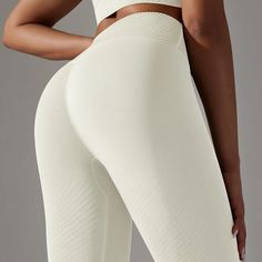 Designed with practicality in mind, our Ivory Effortless Leggings feature a wide waistband that gently hugs your curves, offering support and a flattering silhouette. Say goodbye to slipping and sliding – these leggings stay in place no matter the activity, allowing you to focus on what matters most.✔️Super soft & lightweight seamless fabric that feels like a second skin✔️Waist hugging tiered waistband to flatter your curves & prevent gaping✔️High-stretch fabric✔️High waisted✔️Seamless