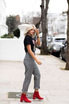 Outfit Botines Rojos, Outfits Botas Rojas, Red Boots, Mode Ootd