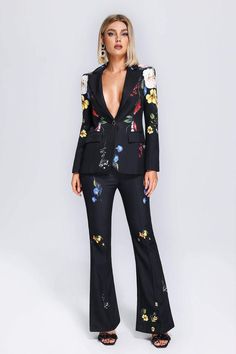 "Beautiful black floral blazer and pant set. Spice up your pant suits with this fun, gorgeous set!  Small - Bust 37\", Waist 26\", Hip 35\" Medium - Bust 39\", Waist 28\", Hip 37\" Large - Bust 40\", Waist 29\", Hip 38.5\" XL - Bust 42\", Waist 31\", Hip 40\" 2XL Bust 44\", Waist 33\", Hip 41.5\" 3XL Bust 46\", Waist 35\", Hip 43\" 4XL Bust 48\", Waist 37\", Hip 45\" * Sizing - All items are made according to measurement ranges, they are NOT typical letter or numeric sizing. It is imperative to Blazer Pants Set, Floral Suit, Floral Print Blazer, Womens Suits, Pant Suits, Blazer Set, Floral Blazer, Bootcut Pants, Top Pants Set