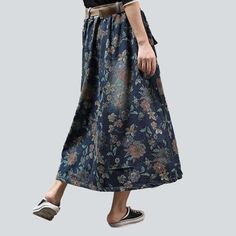 Introducing the 2023 Spring-Summer Collection's cargo jeans skirt with flowers a fresh take on urban flair that is sure to make you stand out! This tall-waisted. long. and painted piece is the perfect blend of contemporary trendy and nostalgic grunge. with a unique distressed pattern and rubber closure for maximum comfort and style.Why It's A Must-Have Grunge Vibes: Embrace the '90s vibe without compromising on sophistication. Distinctive Design: The unique distressed pattern and rubber closure High Waist Floral Print Skirt For Summer, High Waist Baggy Skirt For Spring, Baggy Cotton Denim Skirt For Spring, Spring Floral Print Denim Bottoms, Spring Baggy Skirt With Pockets, Casual High-waist Skirt With Floral Print, Casual High Waist Skirt With Floral Print, Casual High-waisted Floral Print Skirt, Spring Skirt Bottoms With Pockets