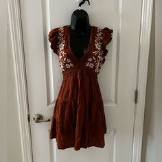 Women Size Large Nwt Brown Embroidered Cotton Dresses, Feminine Clothing, 1960s Dresses, Butterfly Print Dress, 1970s Dress, French Dress, Oc Inspo, 1970s Dresses, Boho Chic Outfits