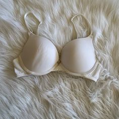 Maidenform Bra Supportive Touch Size 34-B Colors: White 79% Nylon, 21% Spandex Detachable Back Straps If Needed Never Used Accept Reasonable Offers! Unboxed/Never Used *** Properly Stored. Accept Reasonable Offers! Fitted White Nylon Bra, White Fitted Nylon Bra, White Nylon Underwire Bra, White Underwire Nylon Bra, Fitted Padded Beige Bra, Classic Fitted Padded Bra, Cream Push-up Bra With Built-in Support, Classic Stretch Push-up Bra, Classic Padded Stretch Bra