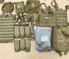 The FSBE is a perfect option to get everything you need in one ready go bag. This is a limited item so grab yours before they are gone! New never issued SMALL USMC Issue vest (RBAV-AF) in the Factory bag NSN 8470-01-518-2553 (dated 2013). Tactical Kit, Creative Life Hacks, Go Bag, Combat Gear, Tactical Clothing, Military Surplus, Military Gear, Game Room Design, Full Spectrum