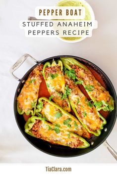 Stuffed anaheim pepper boats Cubanelle Pepper Recipe Dishes, Cubanelle Pepper Recipe, Brava Recipes, Stuffed Cubanelle Peppers, Stuffed Foods, Pepper Boats, Pepper Recipes Healthy, Stuffed Veggies