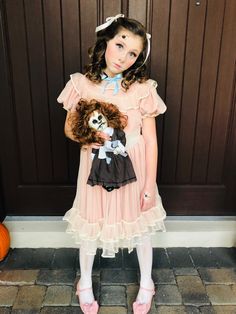 Child broken doll Halloween costume Creepy Victorian Doll Costume, Creepy Doll Costume Makeup, Creepy Dolls Costume, Killer Doll Costume, Creepy Doll Costume For Kids, Cracked Doll Costume, Doll Halloween Costume Ideas