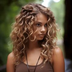 Waterfall Curls, Pretty Updos, Curly Hairstyle Ideas, Choppy Bob Hairstyles For Fine Hair, Curly Cut, Braided Crown, Competition Hair, Cc Hair, Tutorial Ideas