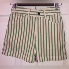 Cream And Green Colored Vertical Striped O’neill Shorts. High Waist. Pockets In Front And Back. New With Tags. Feel Free To Ask Questions Or Make Me An Offer! Trendy Striped Beach Shorts, High Rise Cotton Shorts For Vacation, Flowy Shirts, Beige Chinos, Corduroy Shorts, Flowy Shorts, Orange Pattern, Lounge Shorts, Green Cream