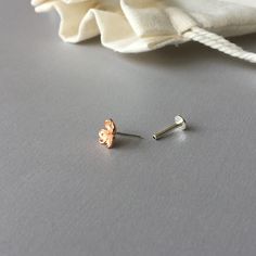 This is a set of a 925 sterling silver sakura flower body piercing jewelry removable end, the flower has four petals with options in gold and rose gold, with a threadless push back post. RECOMMENDED WEARING POSITION EAR PIERCING - Helix, Earhead/Forward Helix - Tragus, Anti-Tragus/Surface Tragus - Cartilage/Flat - Conch, Inner Conch, Outer Conch - Lobe/Standard Lobe, Upper Lobe MATERIAL - 925 sterling silver with gold/rose gold plated - 925 sterling silver threadless push back post MEASUREMENT * Dainty Rose Gold Single Cartilage Earring, Delicate Rose Gold Single Cartilage Earring, Delicate Silver Nickel-free Cartilage Earrings, Delicate Nickel Free Silver Cartilage Earrings, Minimalist Rose Gold Sterling Silver Piercings, Delicate Nickel-free Cartilage Earrings As Gift, Delicate Nickel-free Silver Cartilage Earrings, Rose Gold Nickel-free Cartilage Earrings For Everyday, Everyday Nickel-free Rose Gold Cartilage Earrings