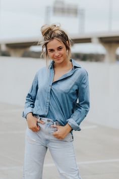 Vintage, distressed, long sleeve chambray top.Abi is wearing a size smallLightweight chambrayHEY BABE! WE ONLY OFFER STORE CREDIT FOR RETURNS! Feel free to email us or DM us on Instagram with any questions regarding fit or sizing or our return policy in general. Casual Faded Button-up Tops, Light Wash Button-up Top With Frayed Hem, Chambray Denim Top For Fall, Denim Tops For Everyday Fall Wear, Everyday Denim Tops For Fall, Casual Medium Wash Denim Top With Frayed Hem, Chambray Denim Top For Fall Day Out, Fall Chambray Denim Top For Day Out, Medium Wash Tops For Everyday Fall Wear