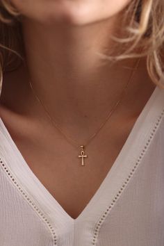 "14k Handmade Gold Cross Necklace / Cross Necklace / Religious Necklace Available in Gold, Rose Gold and White Gold ❥ ITEM DETAILS ---> Gold Color of Choice : Yellow Gold, Rose Gold, White Gold ---> Material : 14k ( 585 ) Real Gold. It is Not Gold Filled or Gold Plated ---> Made to order ---> Bail size: 6 mm ---> Pendant Height : 16 mm ---> Pendant Width: 9 mm ---> Adjustable Chain is Optional ---> Closure: Spring Ring ---> Ship in 3- 5 Business Days ---> Length of Golden Cross Necklace, Small Earrings Gold, Modern Gold Jewelry, Pretty Jewelry Necklaces, Gold Necklace Simple, Silver Jewellery Indian, Necklace Cross, Indian Jewellery Design Earrings, Gold Cross Necklace