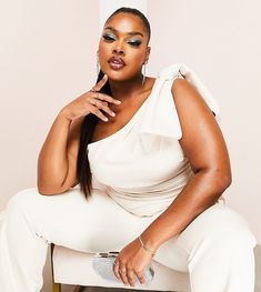 Curve & Plus Size by ASOS Luxe Waist-up dressing One-shoulder style Bow strap Zip-back fastening Regular fit Chic White One Shoulder Top For Night Out, Chic White One Shoulder Top For Party, Elegant White One Shoulder Top For Night Out, Drape Top, Plus Size Blazer, Draped Top, Asos Curve, Sleeveless Tops, Shoulder Design