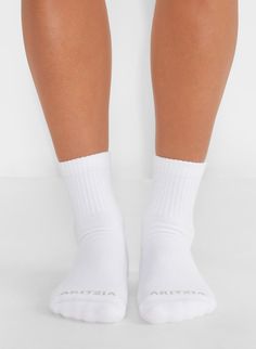 BEST-EVER ANKLE SOCK 3-PACK | Aritzia Sweat Vest, Ankle Sock, Fall Staples, Statement Bag, Big Bags, Zip Sweater, Brushed Cotton, Sweater And Shorts, Ankle Socks