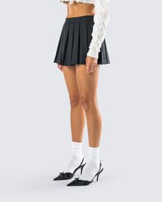 Serve looks with this staple piece mini skirt 🖤 Made from stretch suiting fabric, and complete with a pleated design for a timeless and versatile look that will turn any day into a good outfit day 😌 Trendy Short Pleated Skirt For Work, School Uniform Style Pleated Mini Skirt, Chic Mini Pleated Tennis Skirt, Trendy Fitted Mini Hem Tennis Skirt, Chic Pleated Mini Hem Skort, Chic Pleated Mini Skirt With Lining, Chic Mini Hem Pleated Skirt, Chic Mini Hem Pleated Skirt With Lining, Chic Pleated Short Length Skort