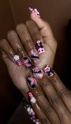 Y2K nails inspo Medium Nails Y2k, Short Scene Nails, Punk Rock Nails Grunge, 2000s Style Nails, Draculaura Inspired Nails, Monster High Nails Acrylic, Y2k Baddie Nails, Clawdeen Nails, Monster High Nail Art