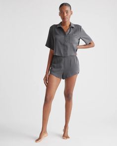 These washable silk pajama shorts are made of 100% Mulberry and perfectly crafted for your lounging and sleeping needs with a deliciously indulging feel. The silk has a naturally thermoregulating technology to help maintain your comfortable body temperatu Silk Pajama Shorts, Silk Pajamas Shorts, Silk Pajama Pants, Minimal Wardrobe, Silk Tee, Womens Pajama Shorts, Silk Pajama, Pj Shorts, Pajamas Comfy