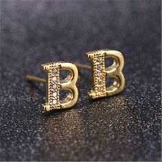 FREE SHIPPING 26 Letter Crystal Stud Earrings for Women Gold Alphabet Initial Earring Wedding Jewelry Small Earrings Letters Brinco Pendientes JKP2845 Elegant Gold Earrings With Initials, Elegant Gold Letter Shaped Jewelry, Elegant Silver Earrings With Initials, Simple Gold Earrings, Earring Wedding, Initial Earrings, L Alphabet, Circle Earrings Studs, 26 Letters